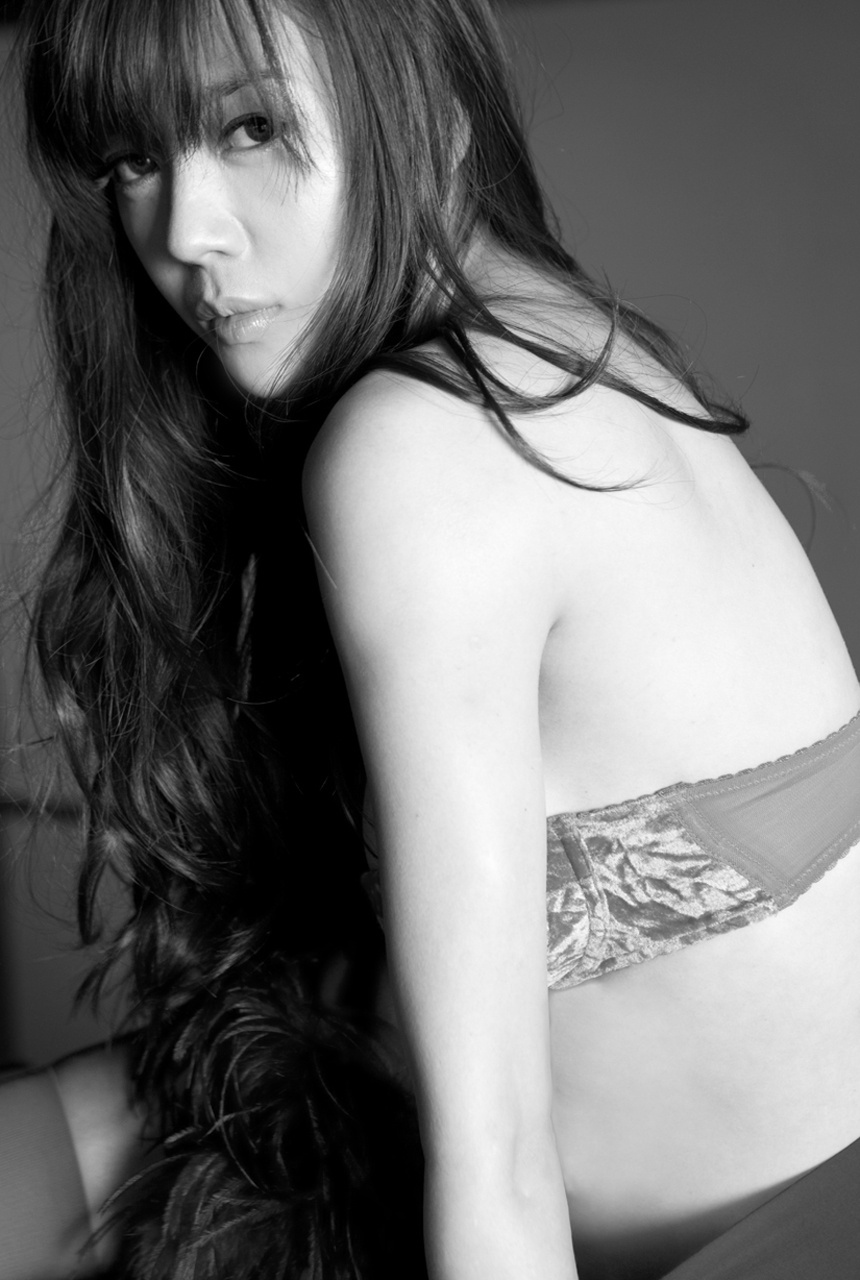 周韦彤超辣写真《Mystique of Asia 》